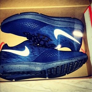 Nike Zoom Pegasus Running Sneakers